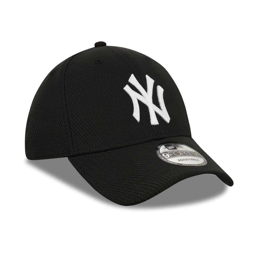 New Era New York Yankees Diamond Era Black 9FORTY Cap - Cap On