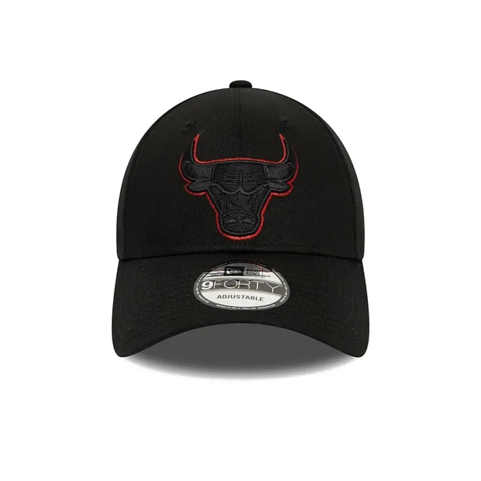 New Era  9FORTY Metallic outline Chicago Bulls Cap