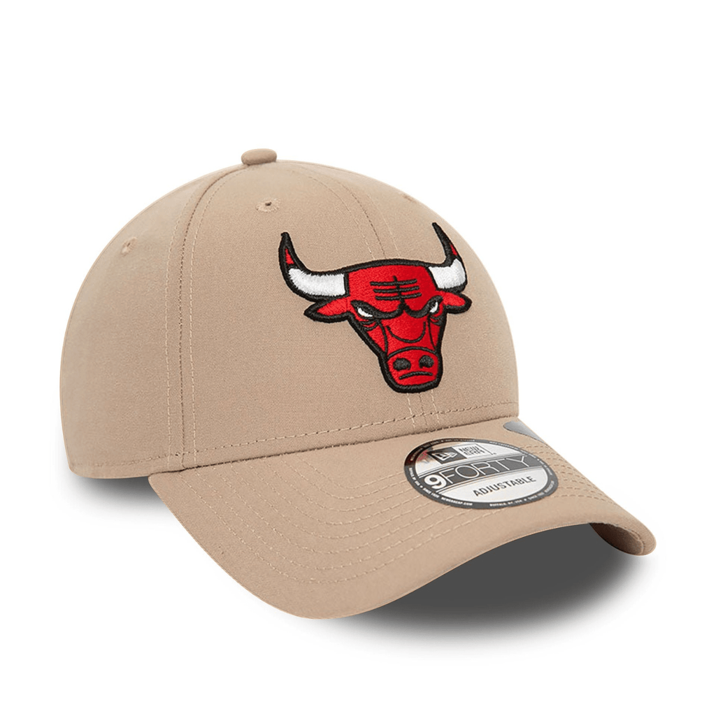 New Era Chicago Bulls NBA Repreve Brown 9FORTY Adjustable Cap - Cap On