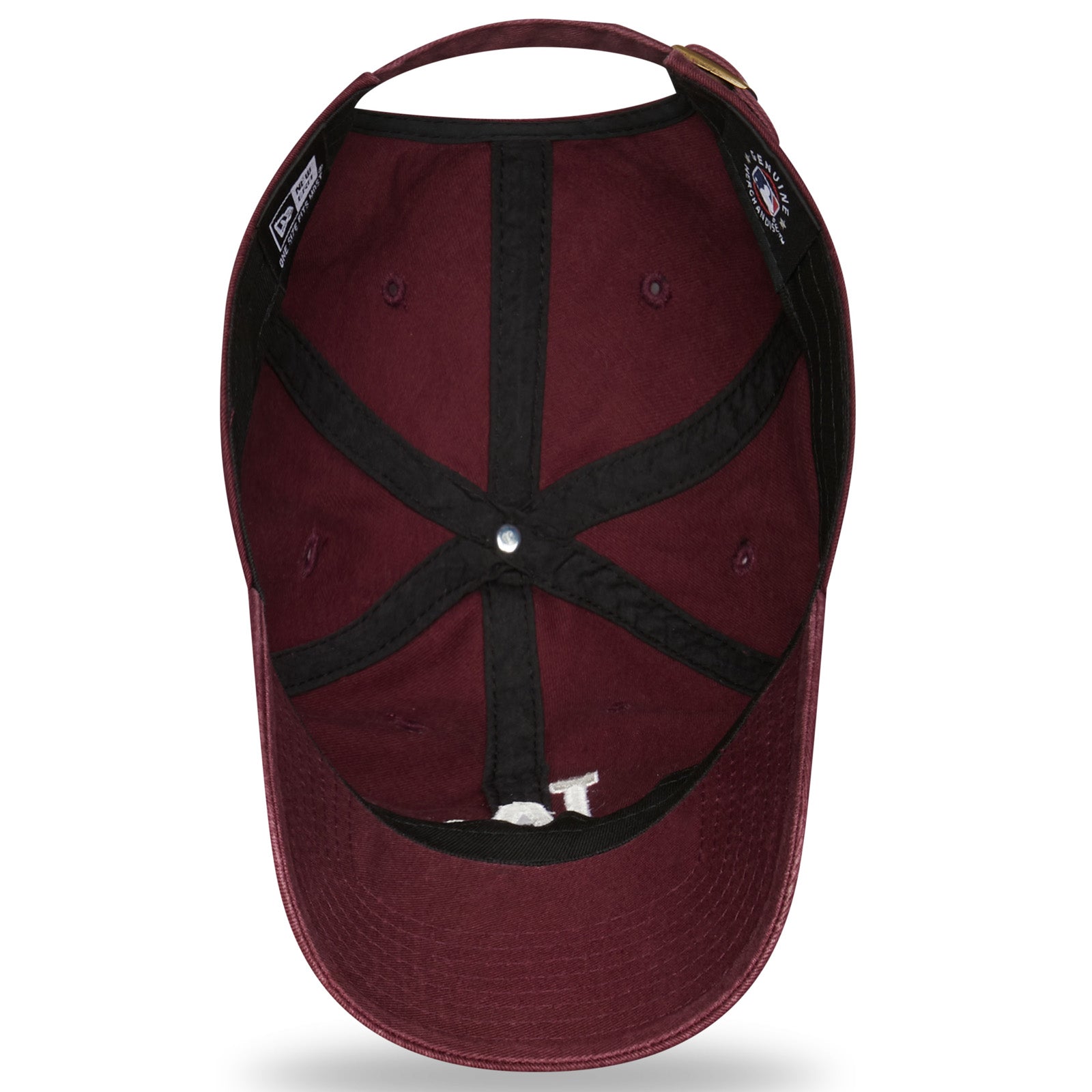 New Era New York Yankees Dark Red 9TWENTY Adjustable Cap - Cap On