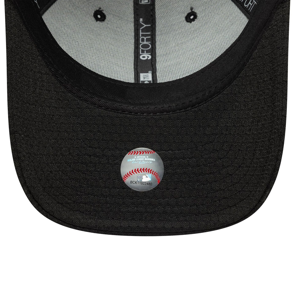 New Era New York Yankees MLB Flawless Mesh Black 9FORTY Adjustable Cap