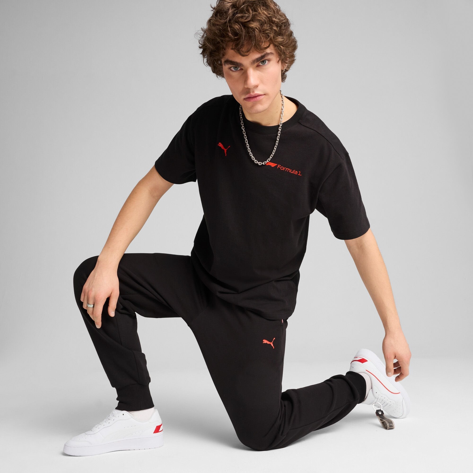 F1 Collection PUMA ESS F1® Relaxed Logo T-shirt