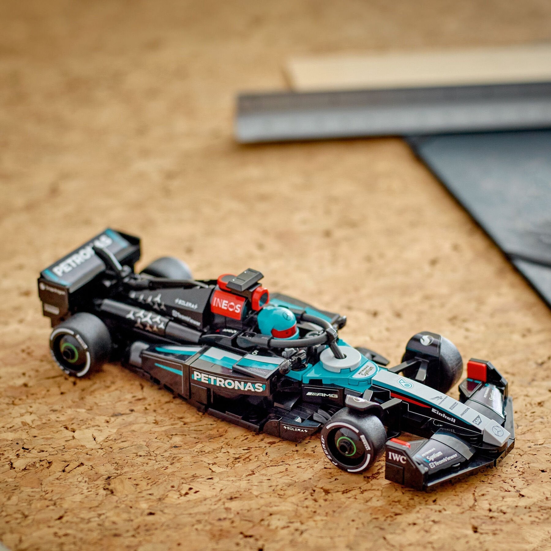 Mercedes-AMG F1 LEGO® Speed Champions W15 Set