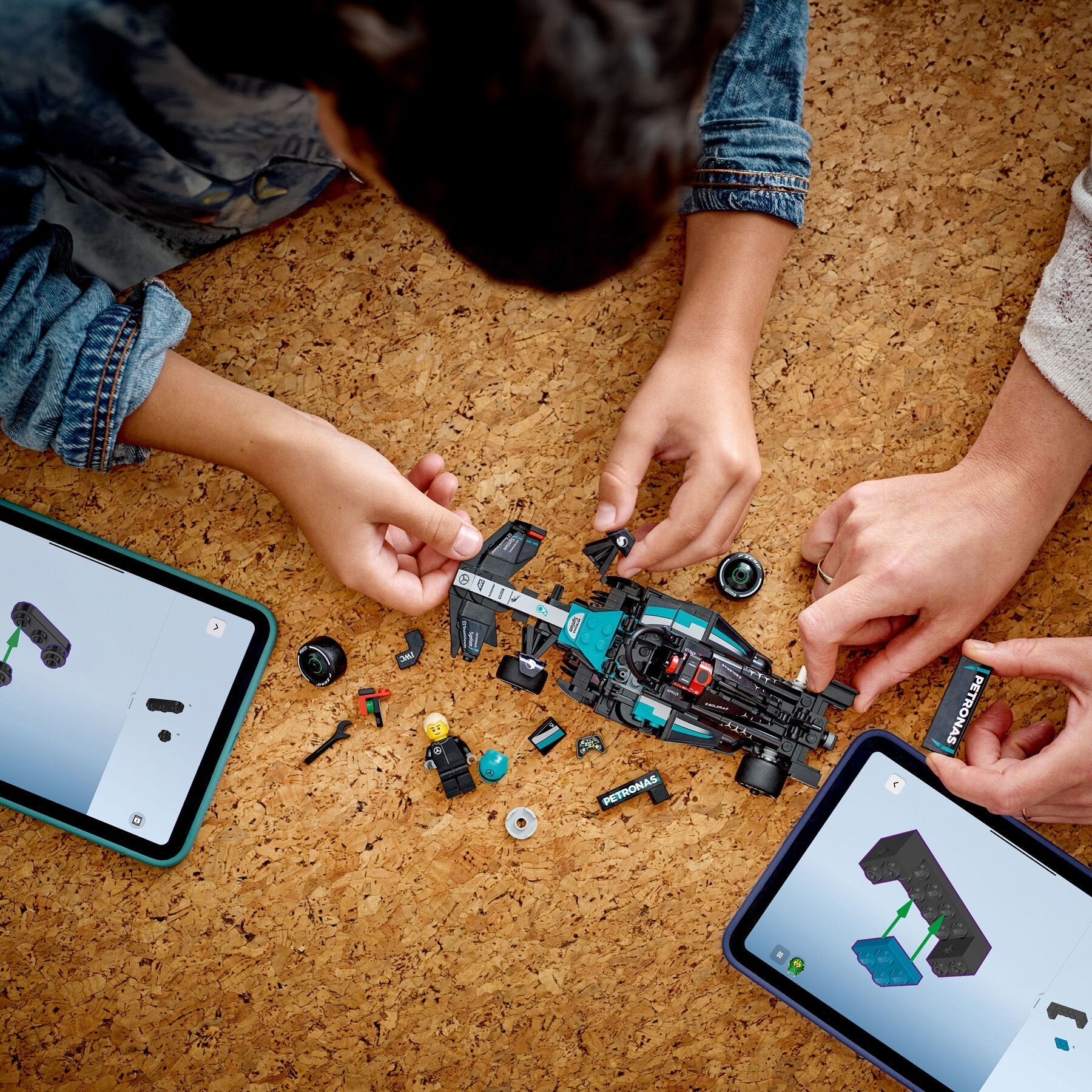 Mercedes-AMG F1 LEGO® Speed Champions W15 Set