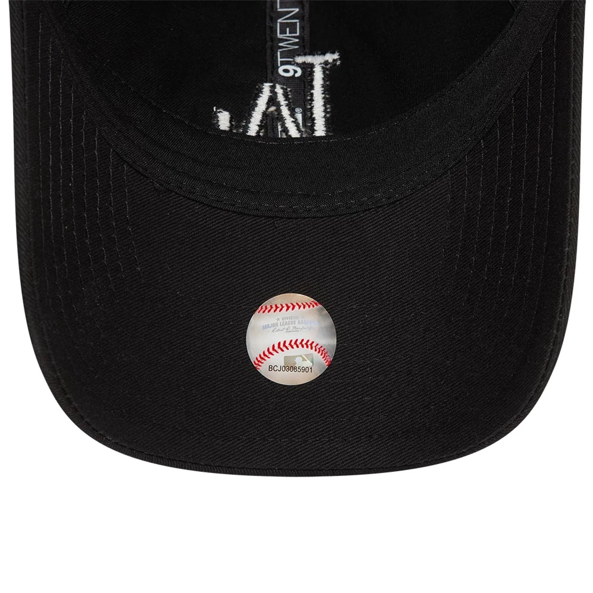 New Era LA Dodgers League Essential Black 9TWENTY Adjustable Cap - Cap On