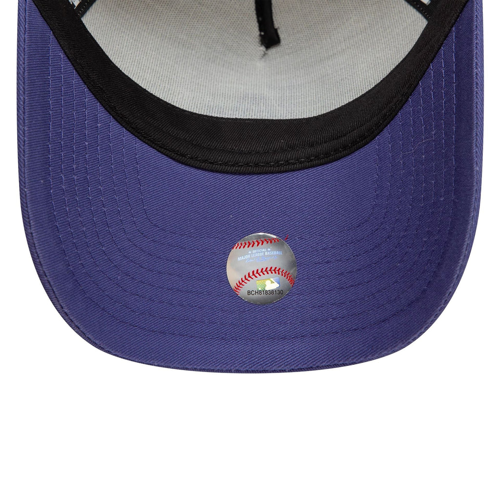 New Era LA Dodgers World Series Patch Cream 9FORTY A-Frame Adjustable Cap - Cap On