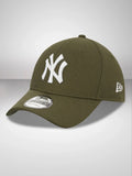 New Era New York Yankees Diamond Era Khaki 9FORTY Cap - Cap On