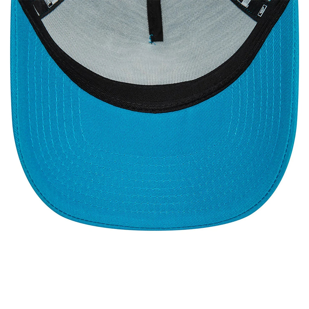 New Era New York Yankees League Essential Blue A-Frame Trucker Cap - Cap On