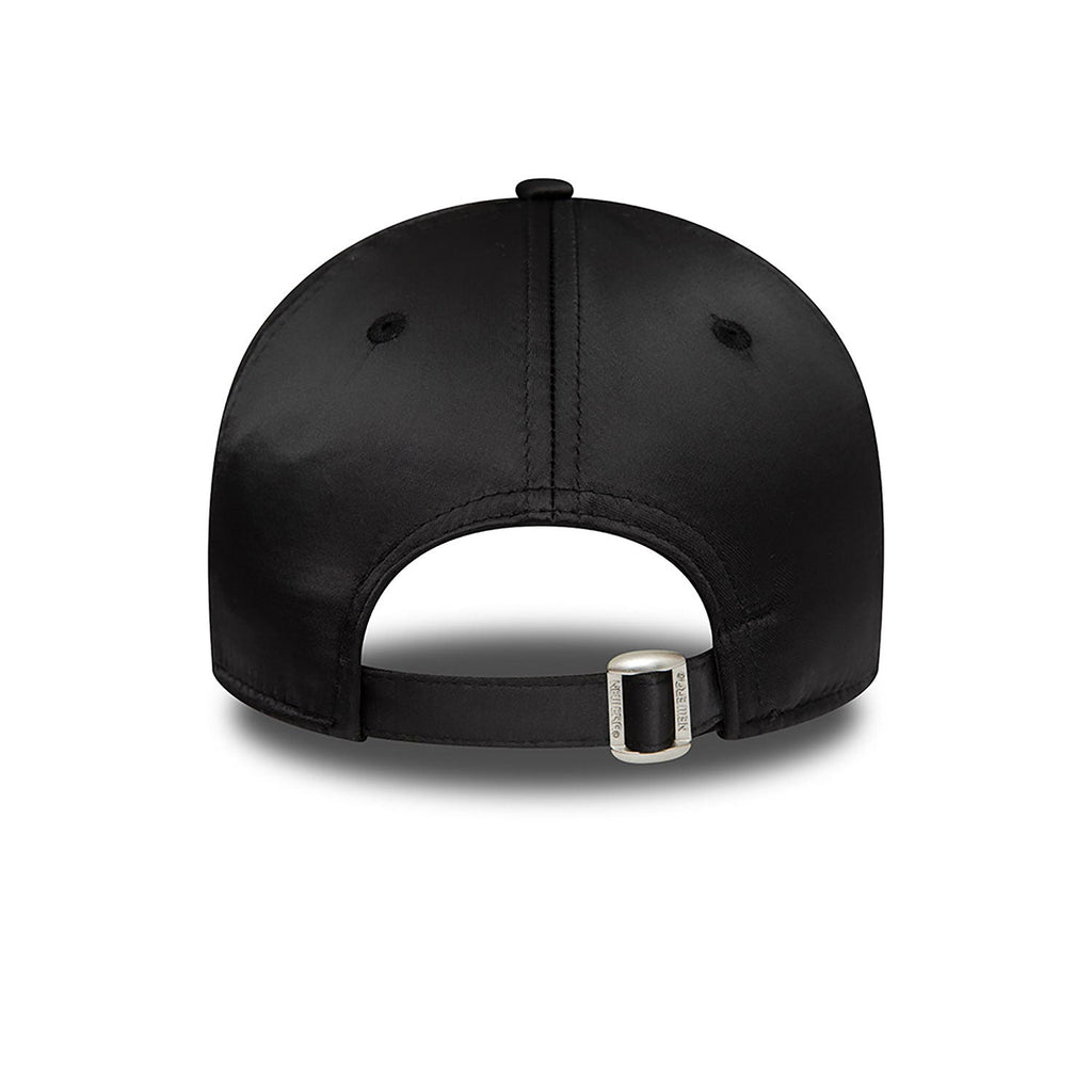New Era New York Yankees Women's Satin Black 9FORTY Adjustable Cap - Cap On