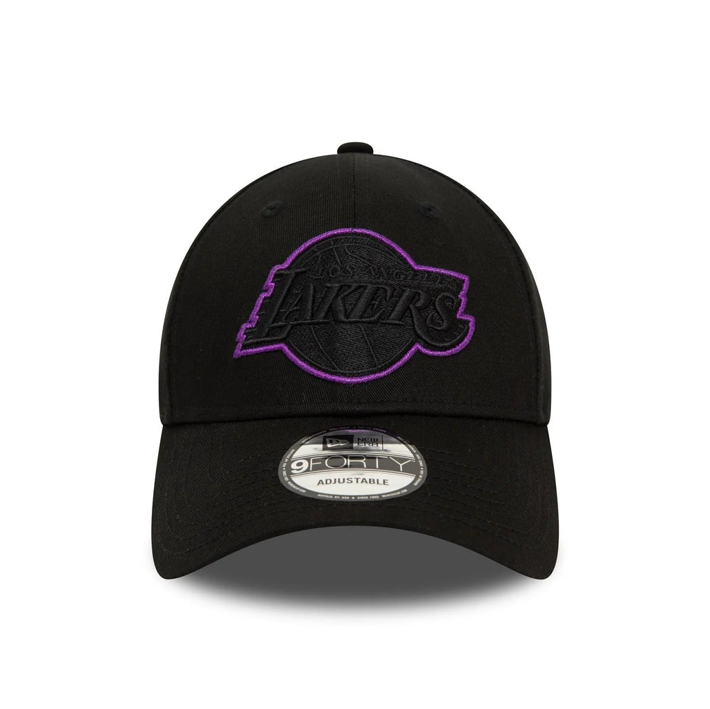 New Era Los Angeles Lakers 9FORTY Metallic Outline in Purple Black Cap