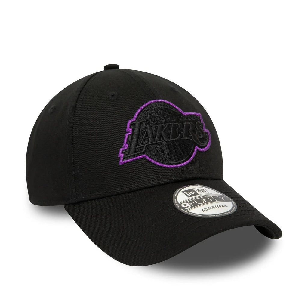 New Era Los Angeles Lakers 9FORTY Metallic Outline in Purple Black Cap