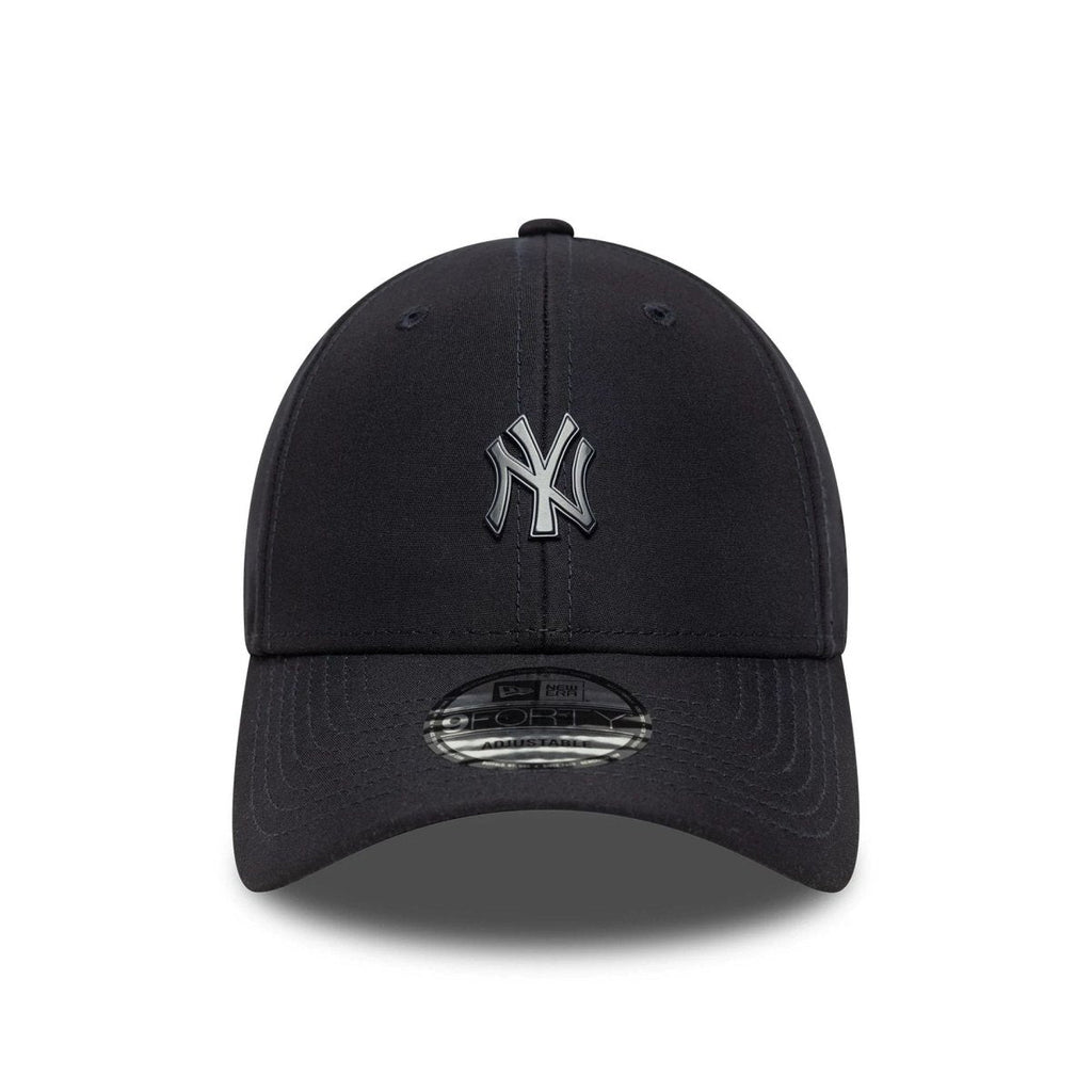 New Era New York Yankees MLB Pin Navy 9FORTY Adjustable Cap