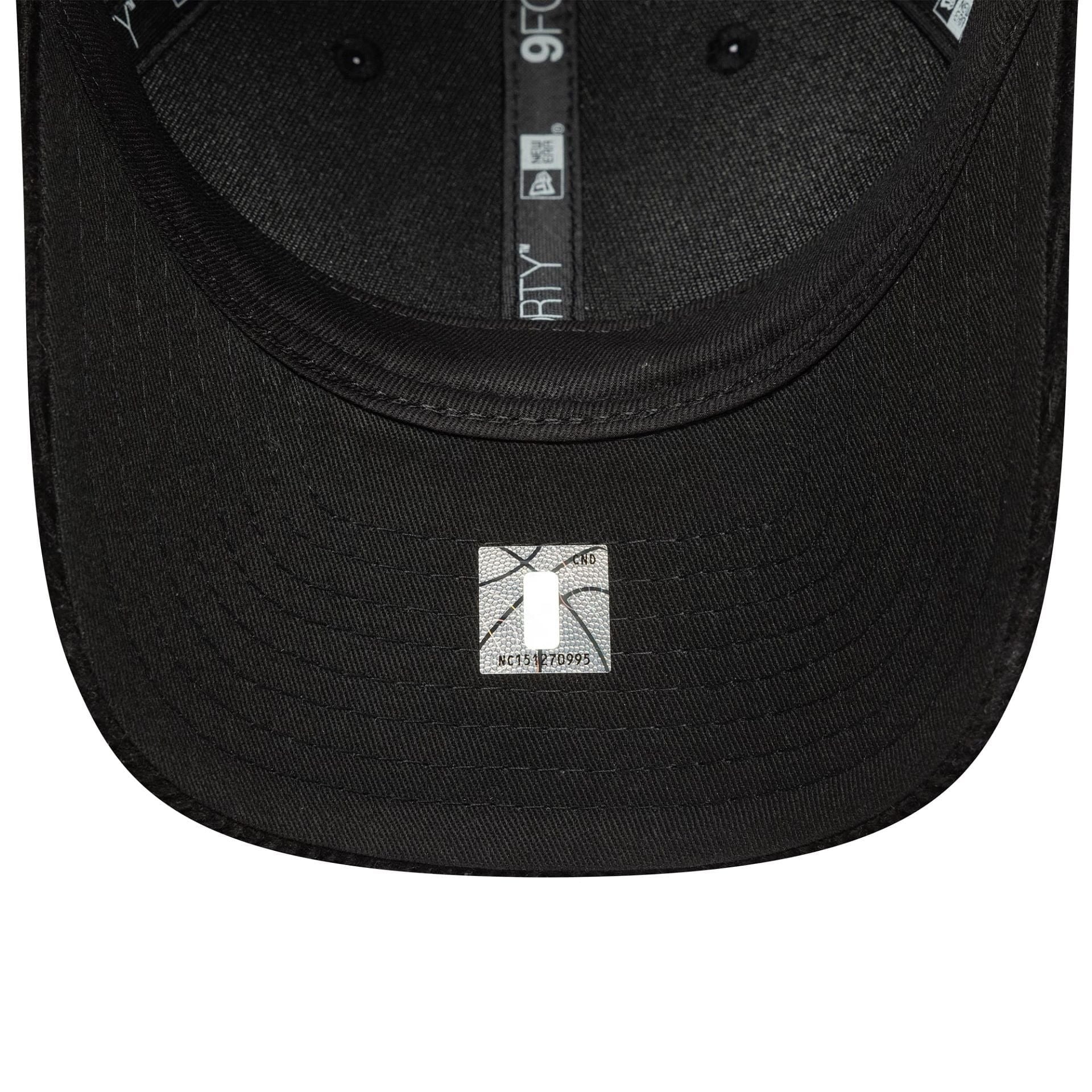 New Era Chicago Bulls MLB Cord Black 9FORTY M-Crown Adjustable Cap