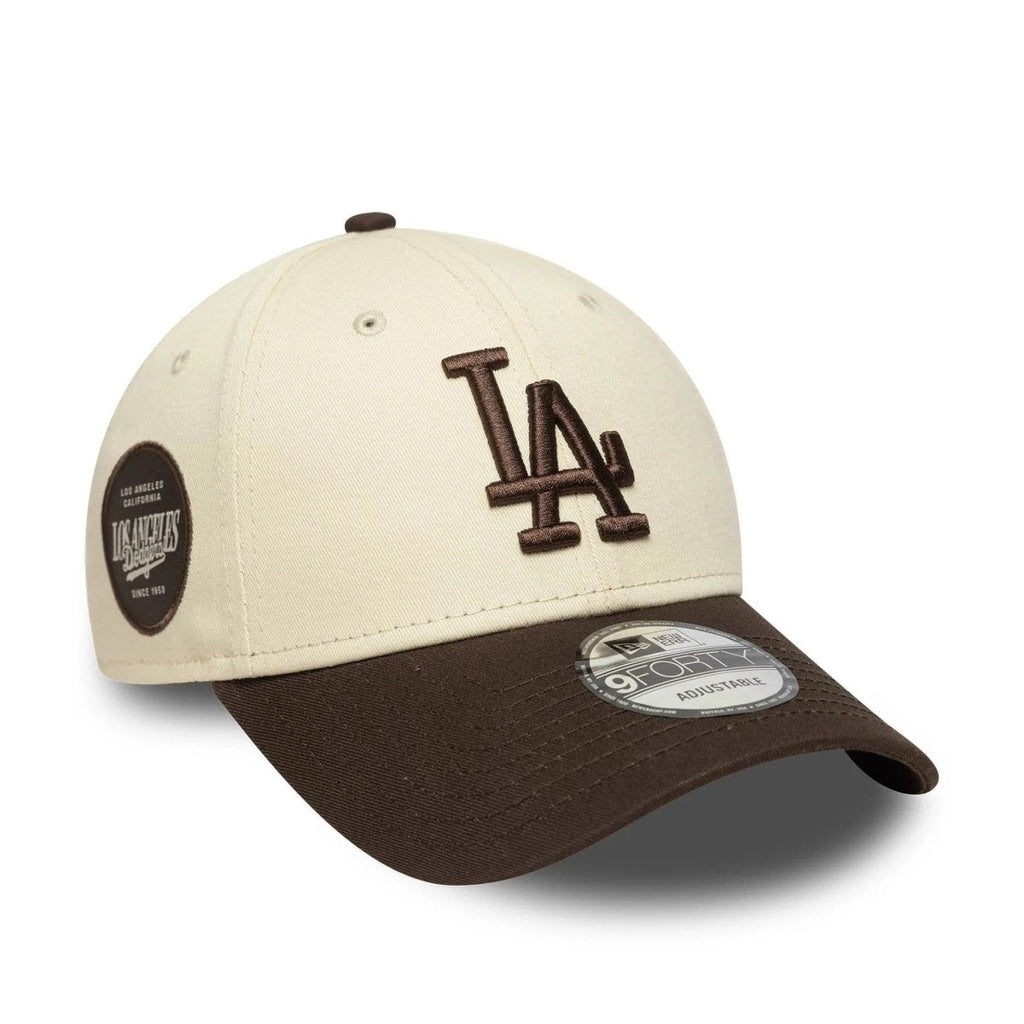 قبعة New Era LA Dodgers MLB Sidepatch Cream 9FORTY القابلة للتعديل