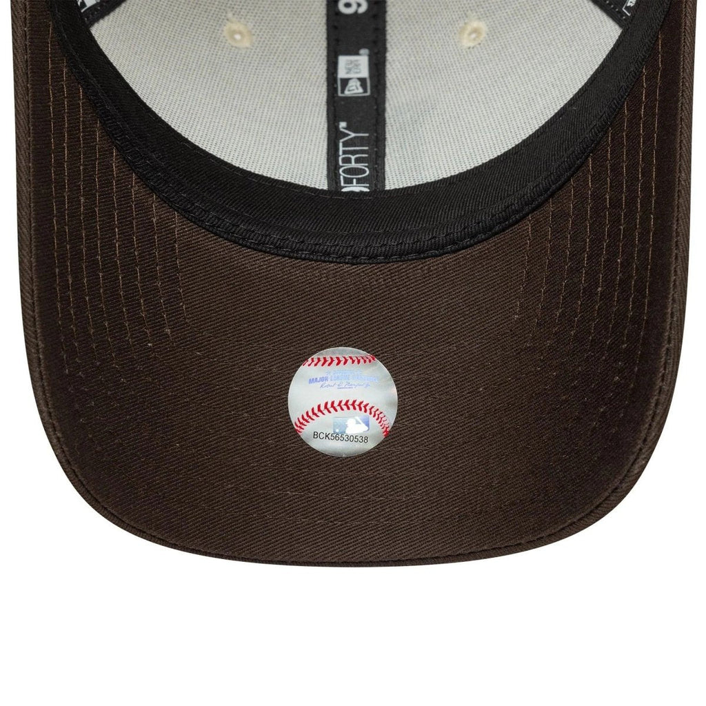 قبعة New Era LA Dodgers MLB Sidepatch Cream 9FORTY القابلة للتعديل