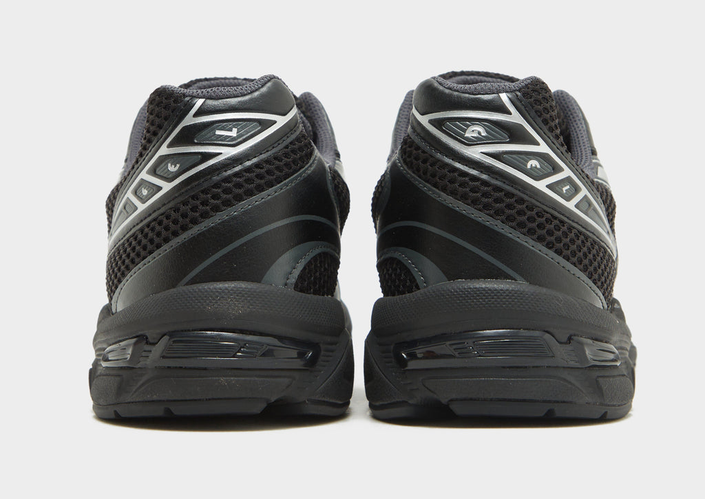 Black ASICS GEL-1130