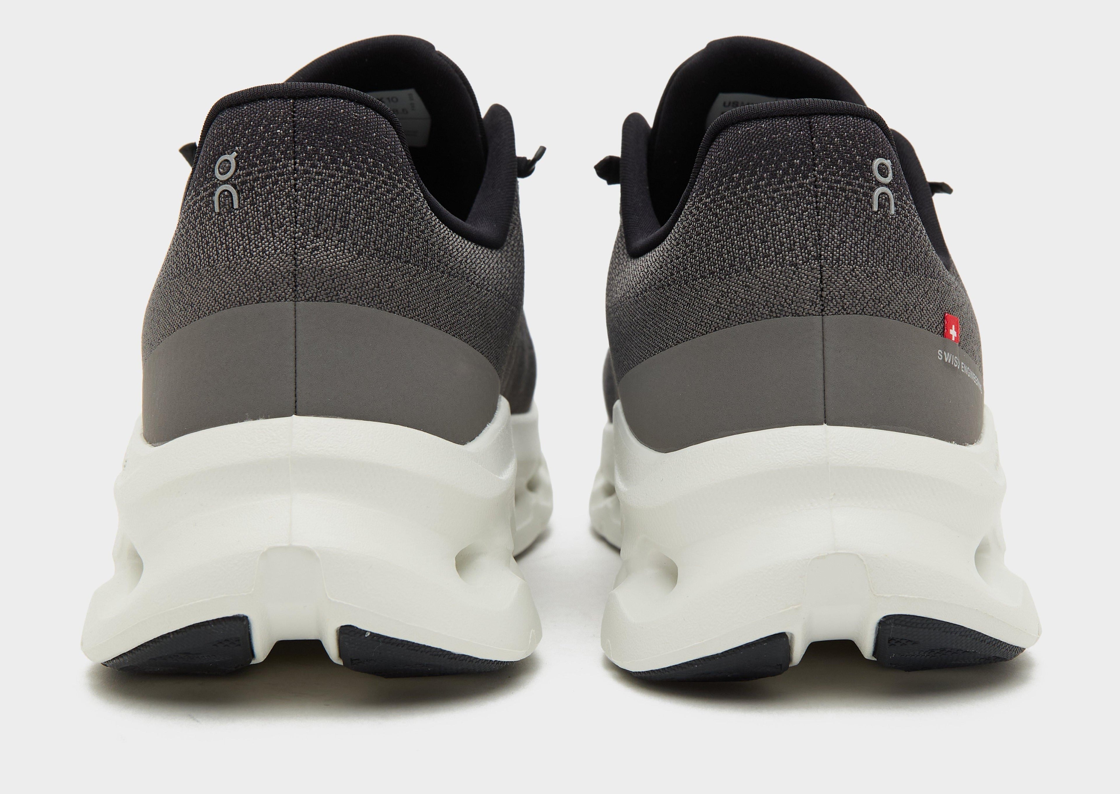 Black On Running Cloudtilt