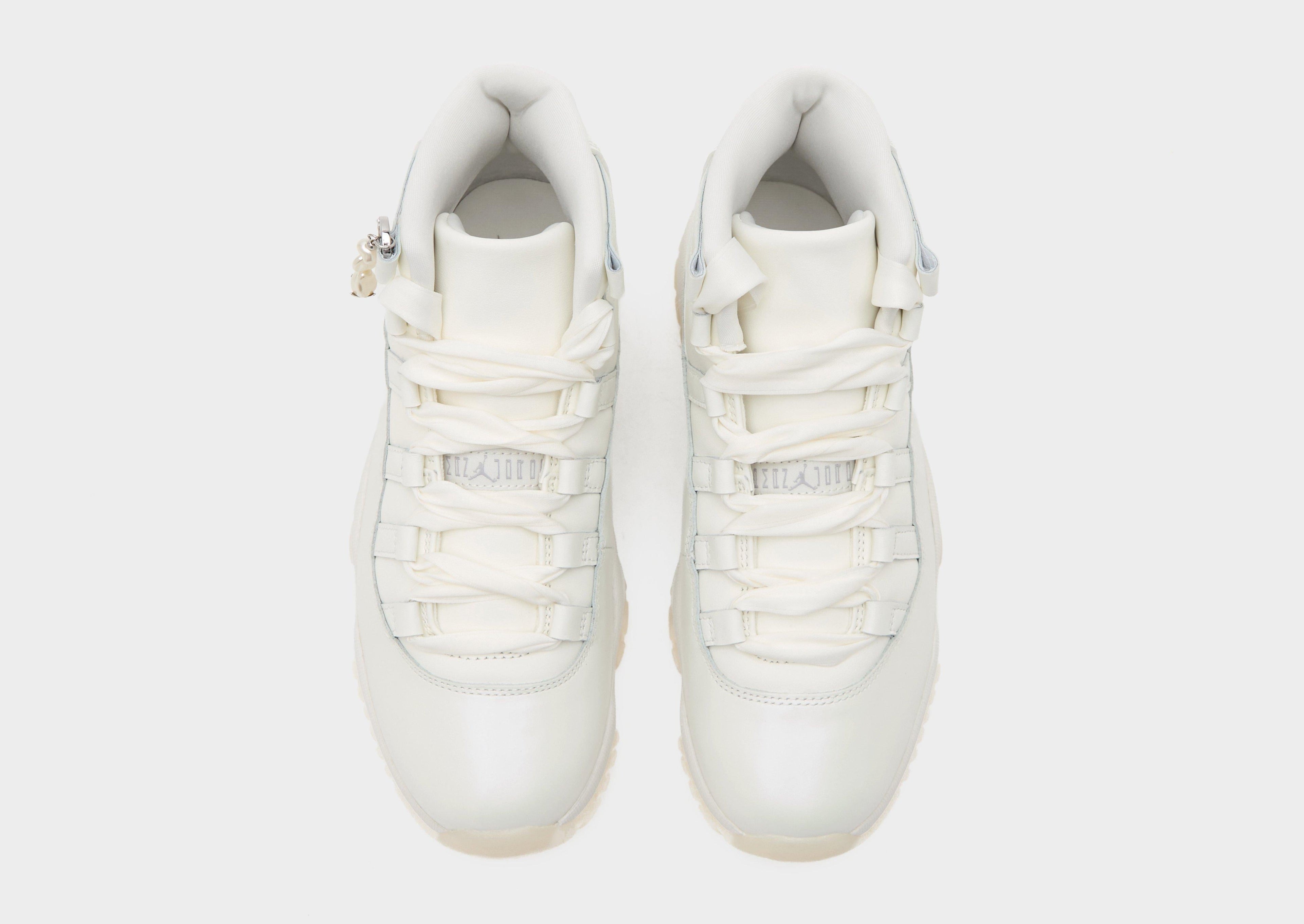 Jordan White Jordan Air 11 Retro Women's