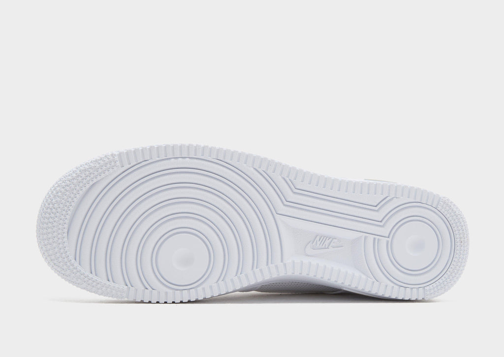 Nike White Nike Air Force 1 '07 LV8