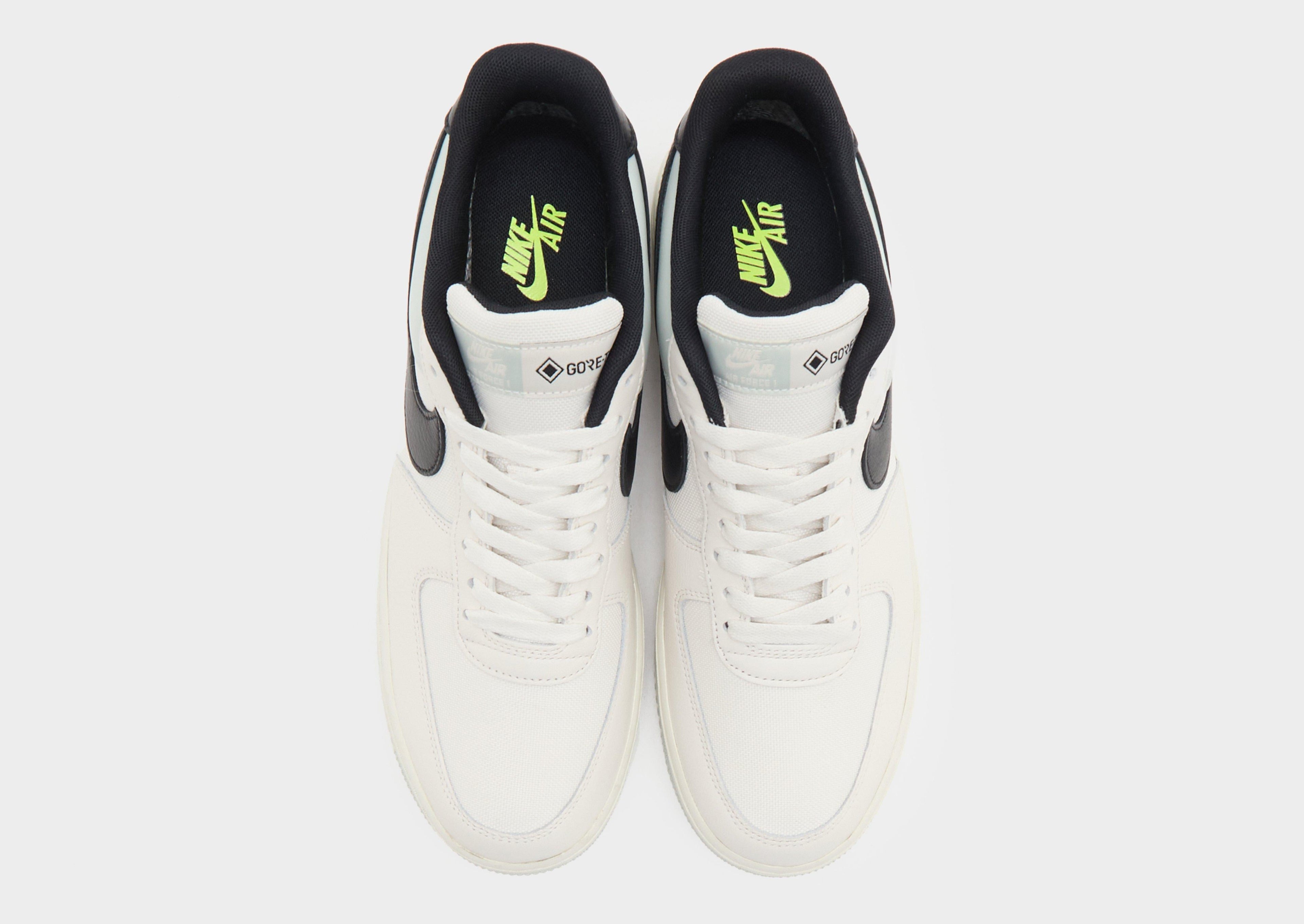 Nike Grey Nike Air Force 1 GORE-TEX