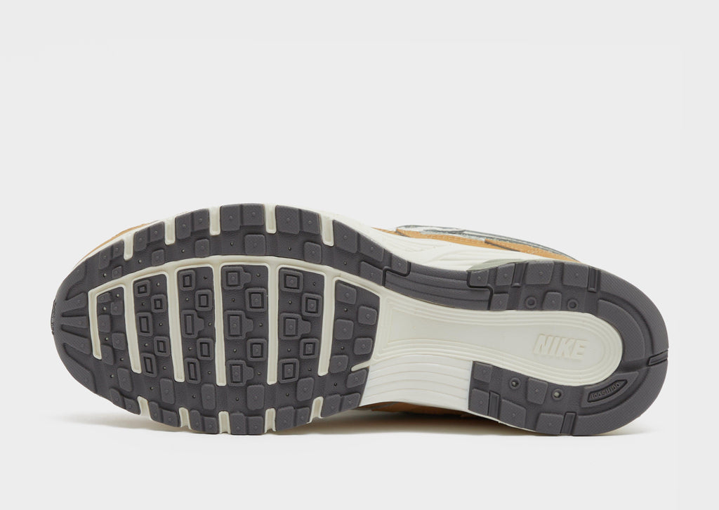 Nike Grey Nike P-6000 SE