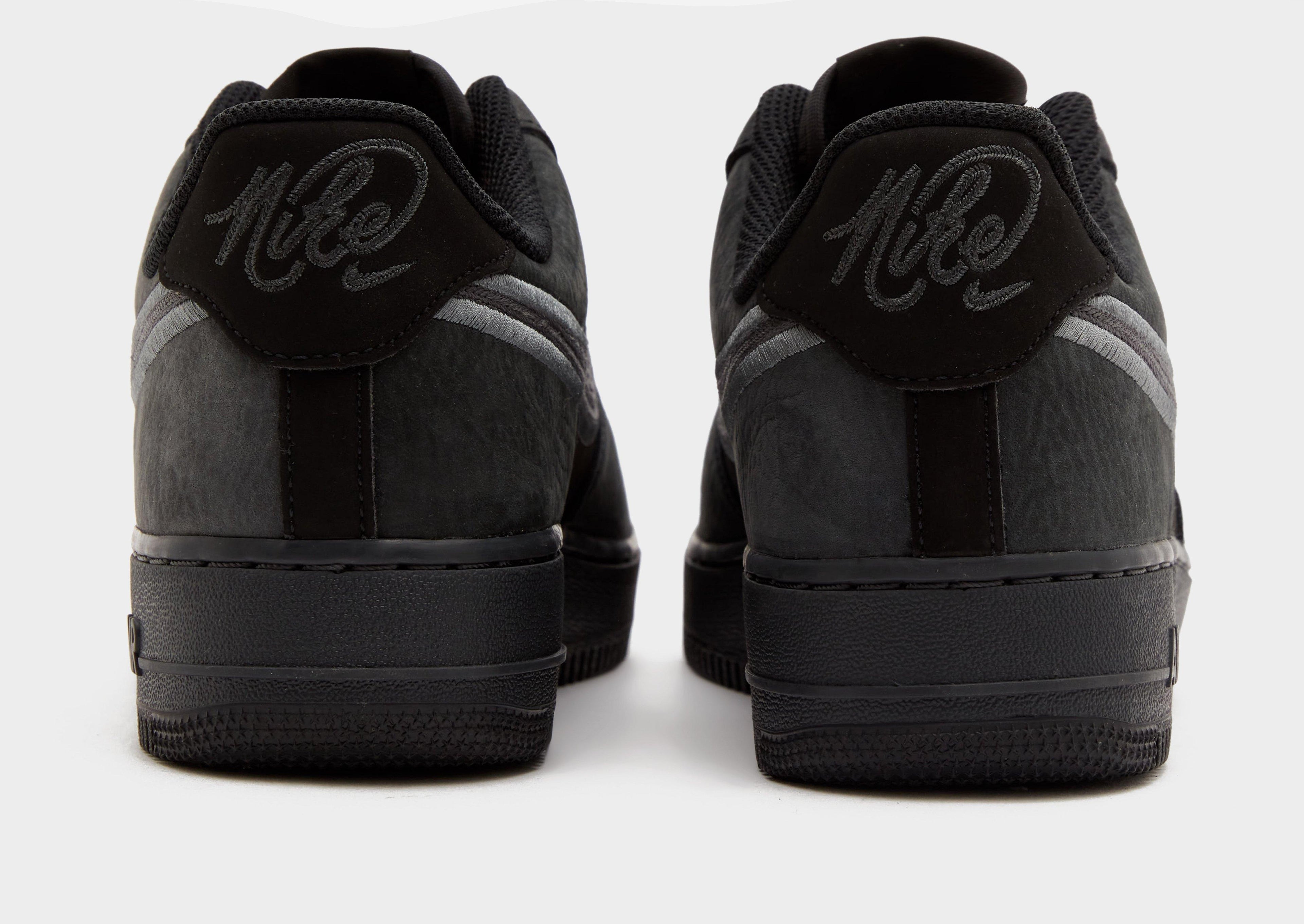 Nike Black Nike Air Force 1 '07 LV8