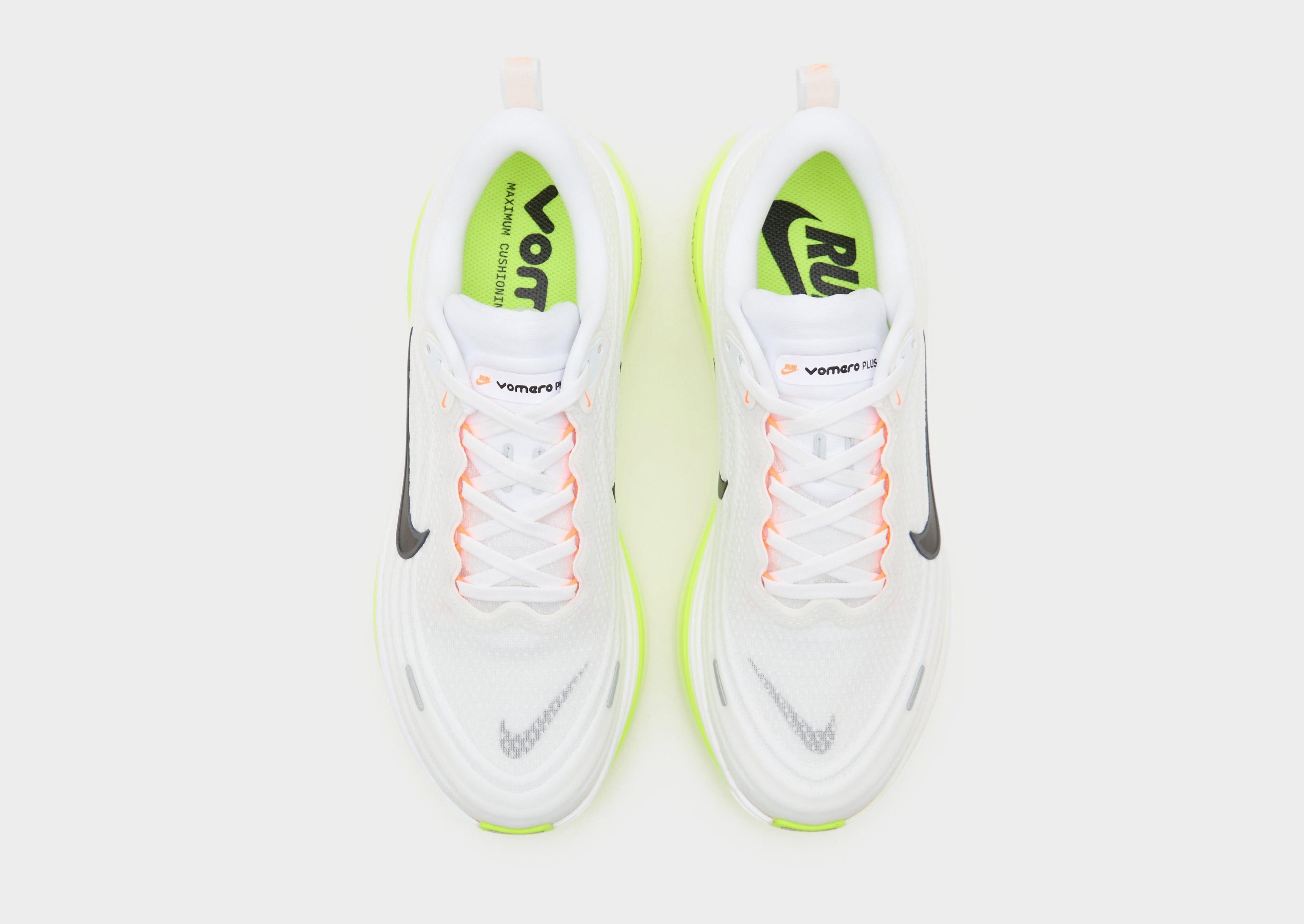 Nike White Nike Vomero Plus
