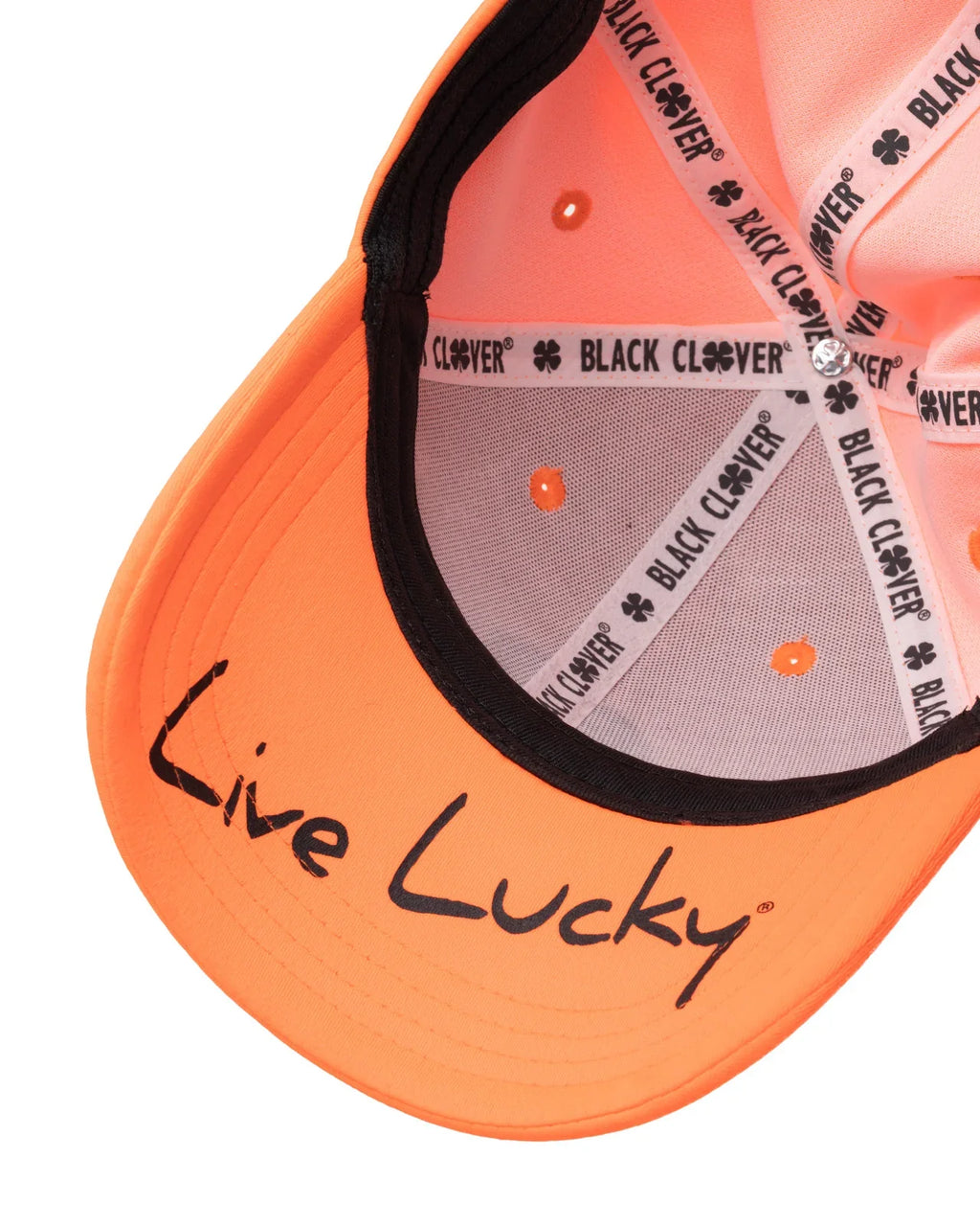 BLACK CLOVER Premium Clover 117 - Cap On