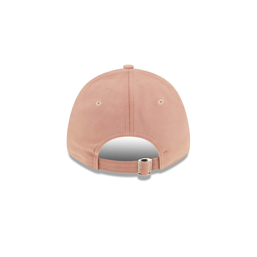 New Era New York Yankees Women's Pink 9FORTY Adjustable Cap - Cap On