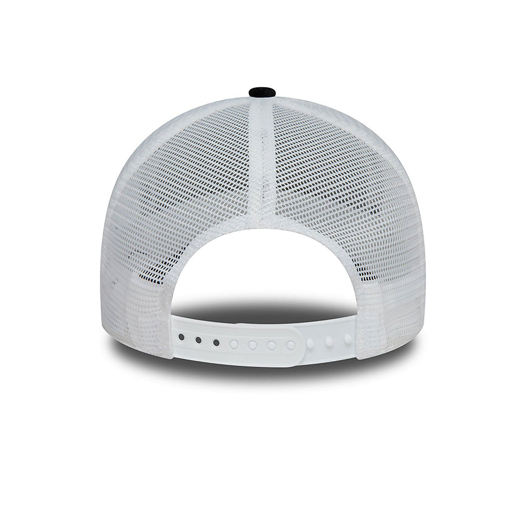 New Era New York Yankees Womens Velour Black A-Frame Trucker Cap - Cap On